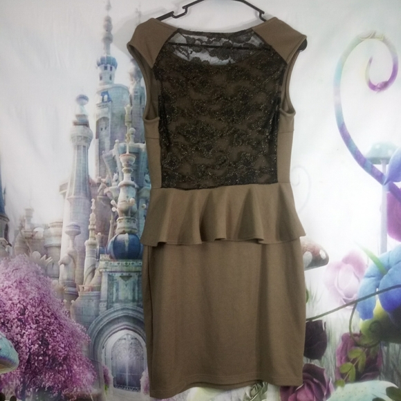 🌺 Soprano brown and black lace back dre - Picture 7 of 8